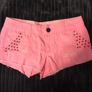 Daytrip embellished short